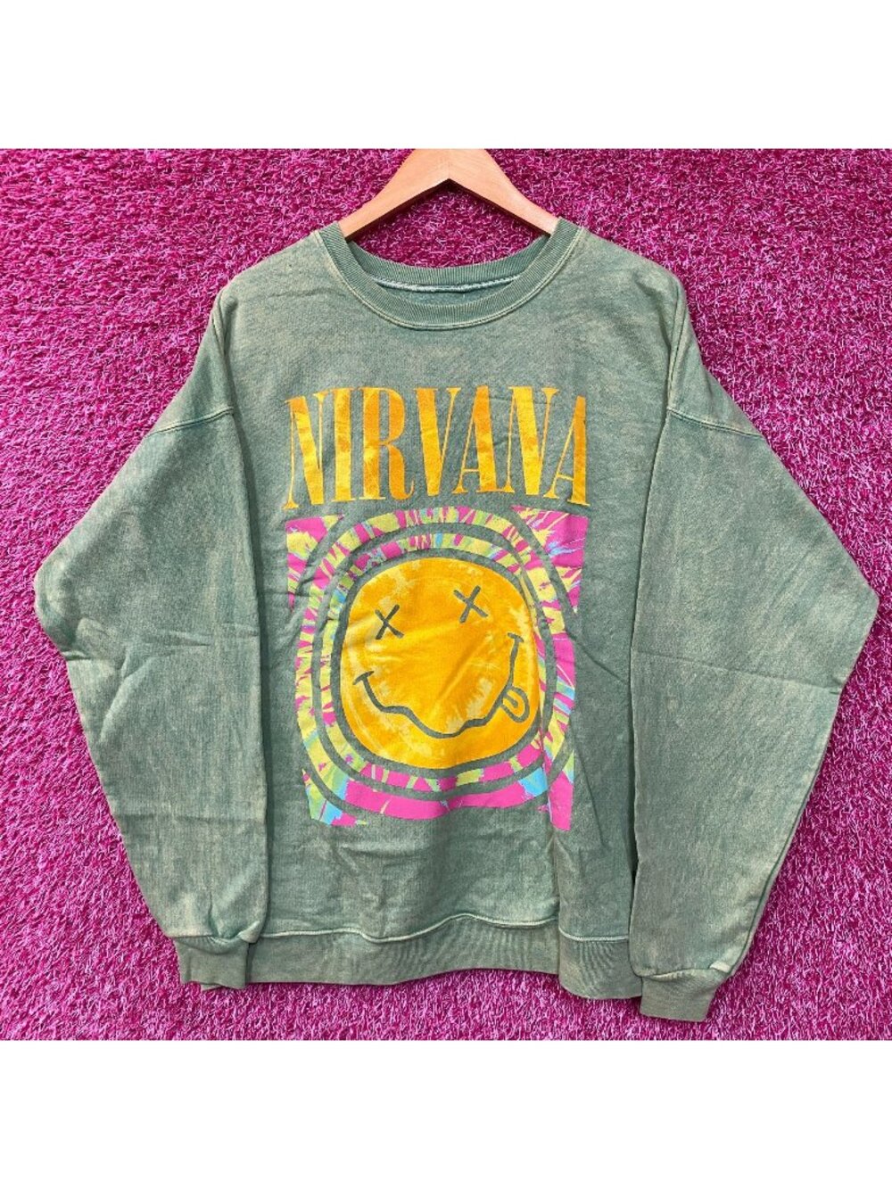 Nirvana Nevermind Green Grunge Crewneck size XL